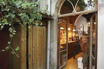 Carmelites Guest House Bruxelles Hotel