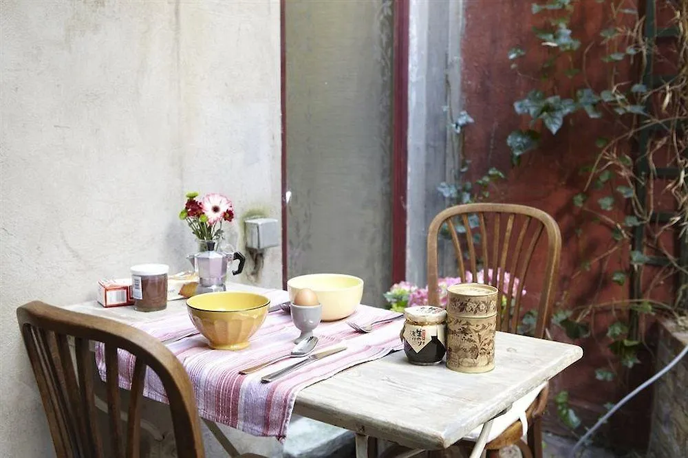 Carmelites Guest House Bruxelles